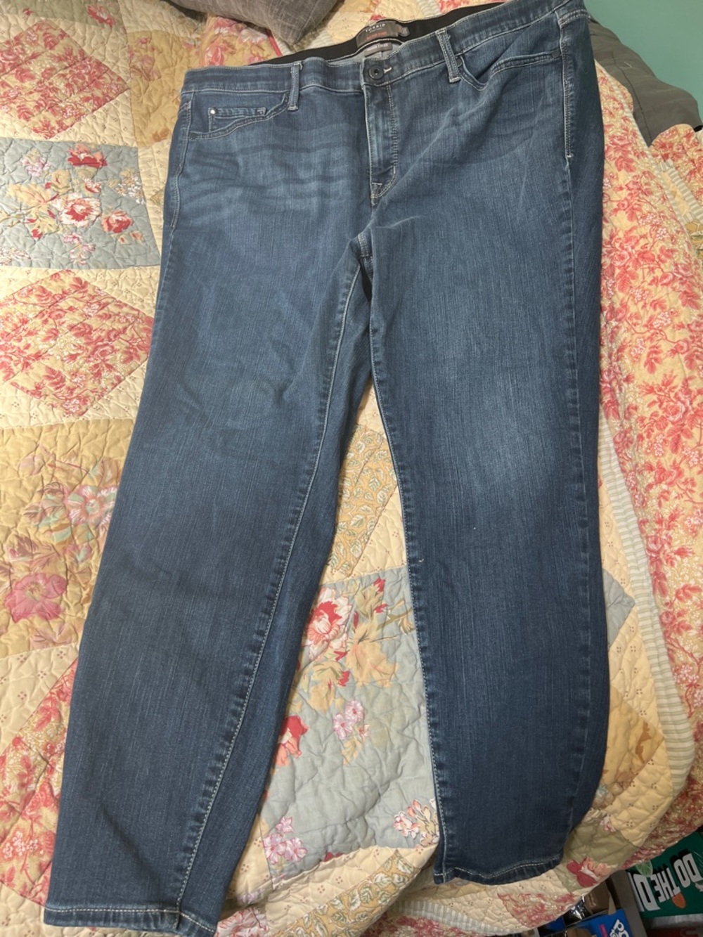 Torrid Dark Wash Skinny Leg Jeans